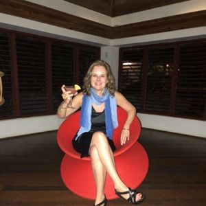 Meet your Posher, Kim